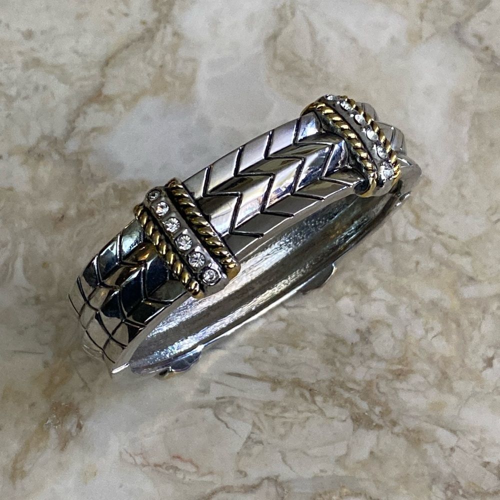 NWOT Two-Tone Silver/Gold & Rhinestone Spring Hinge Cuff Bracelet - Picture 2 of 12